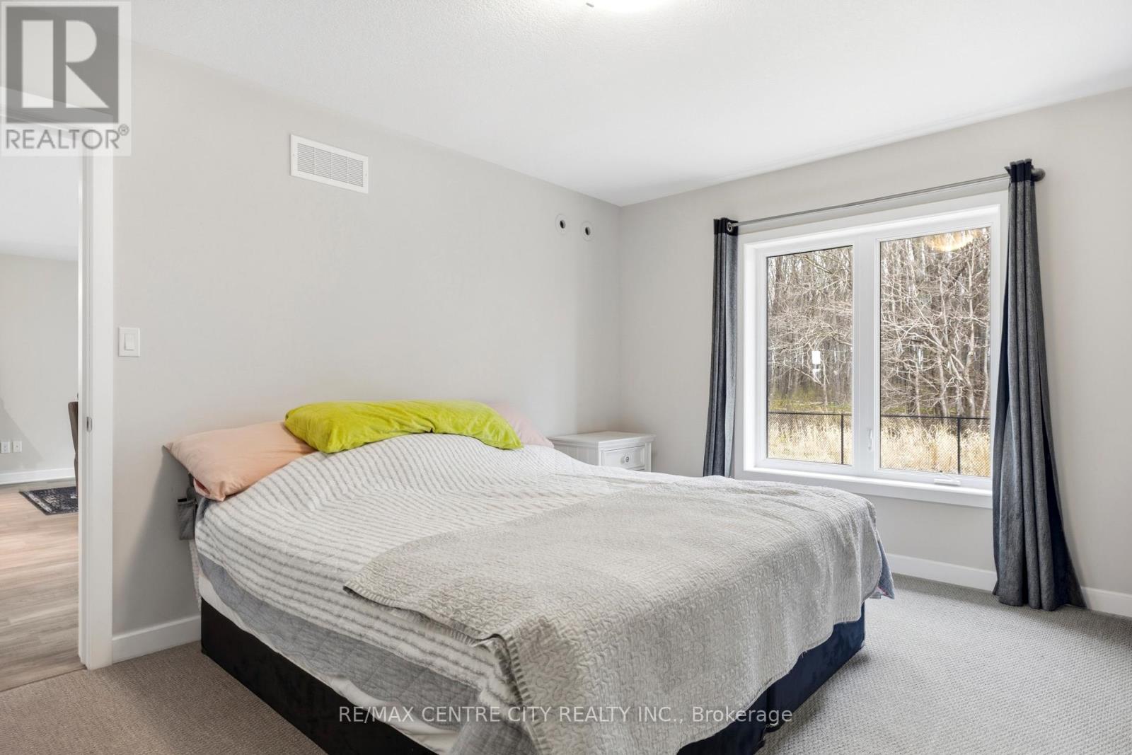 19 BENJAMIN PARKWAY, St. Thomas, Ontario, N5R0J1 — Photo 11