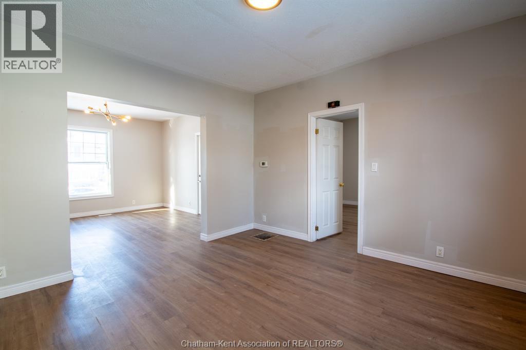 31 Adelaide STREET North, Chatham, Ontario, N7M4K2 — Photo 17