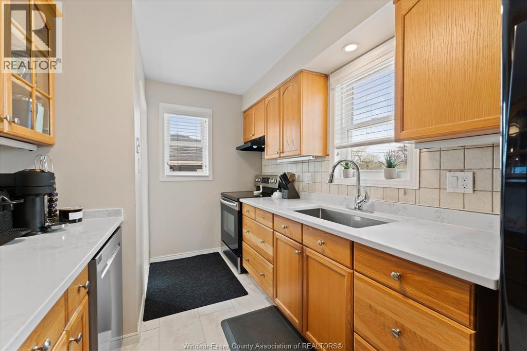 2661 RANDOLPH AVENUE, Windsor, Ontario, N9E3E1 — Photo 12