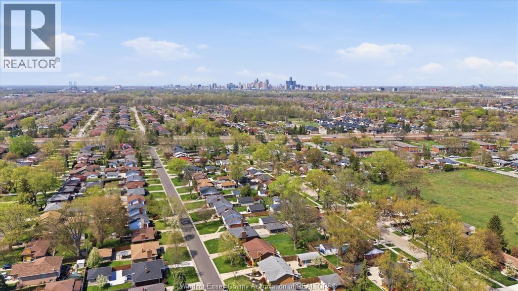 2661 RANDOLPH AVENUE, Windsor, Ontario, N9E3E1 — Photo 42