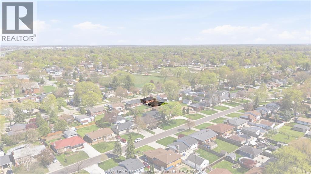 2661 RANDOLPH AVENUE, Windsor, Ontario, N9E3E1 — Photo 47