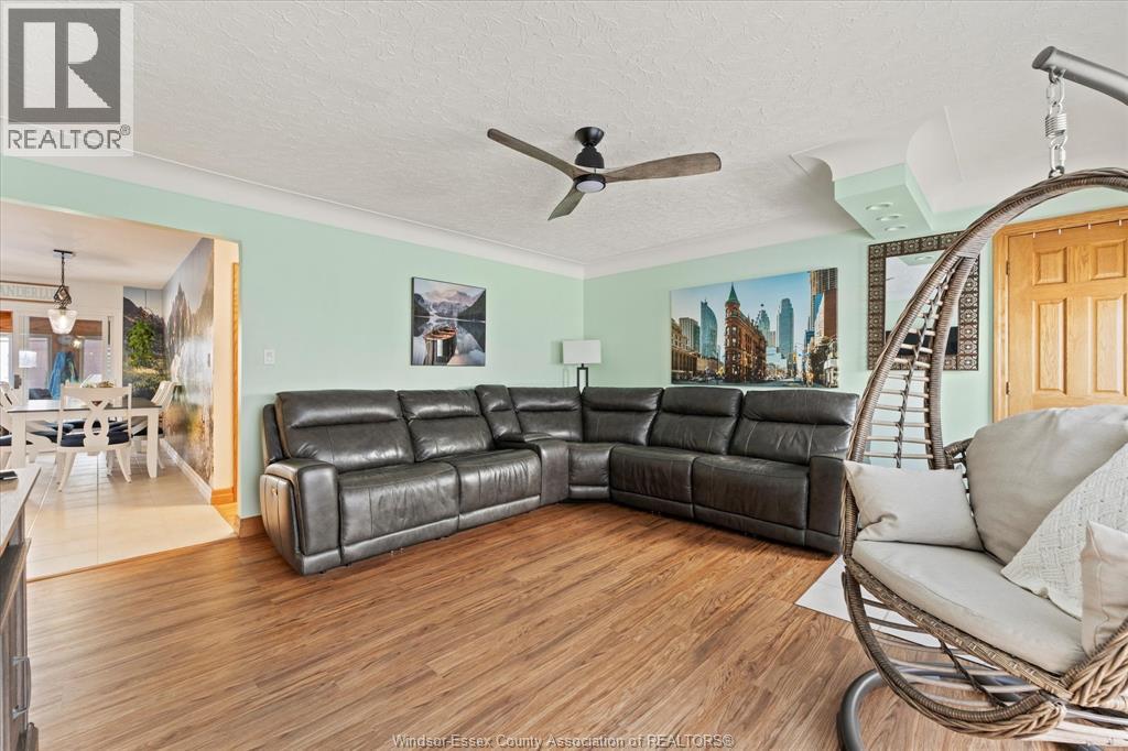 22 ROGER STREET, Leamington, Ontario, N8H3N9 — Photo 3