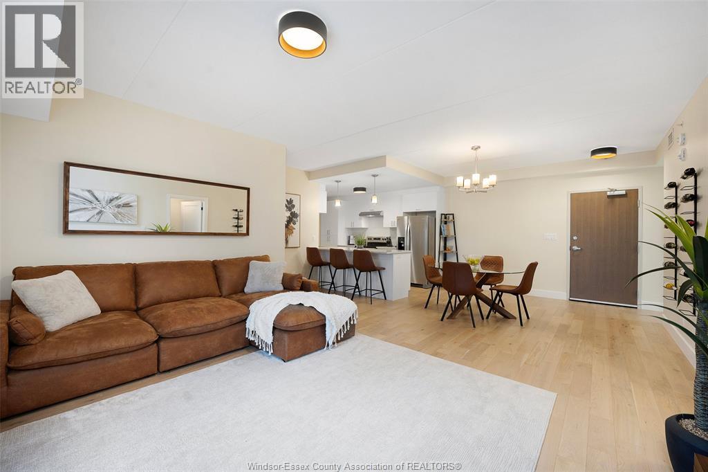 2550 SANDWICH WEST PARKWAY Unit# 111, LaSalle, Ontario, N9H0N4 — Photo 6