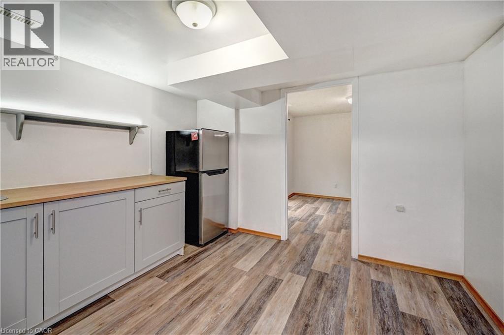 39 SOUTHWOOD Drive, Kitchener, Ontario, N2E2E6 — Photo 36