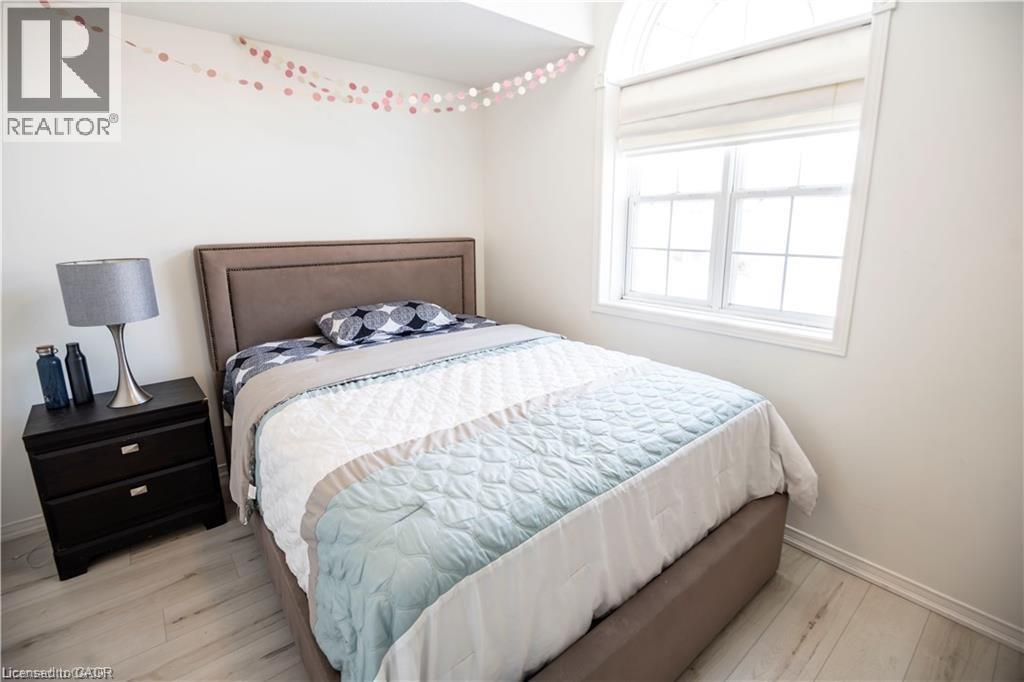 147 DUBRICK Crescent, Kitchener, Ontario, N2E4G3 — Photo 19