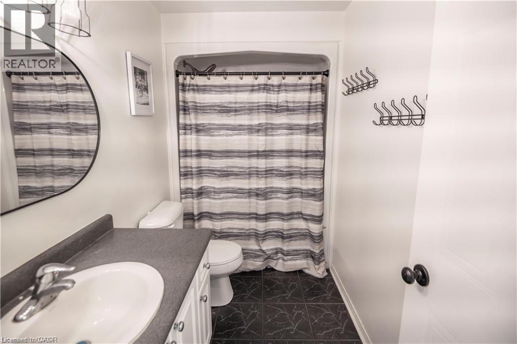 147 DUBRICK Crescent, Kitchener, Ontario, N2E4G3 — Photo 20