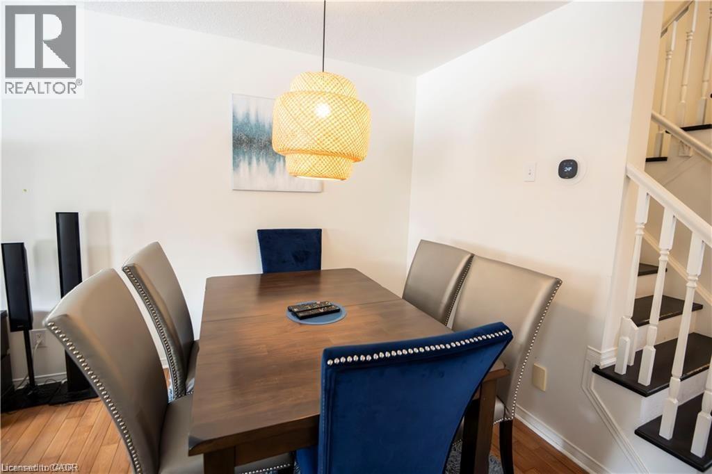 147 DUBRICK Crescent, Kitchener, Ontario, N2E4G3 — Photo 8