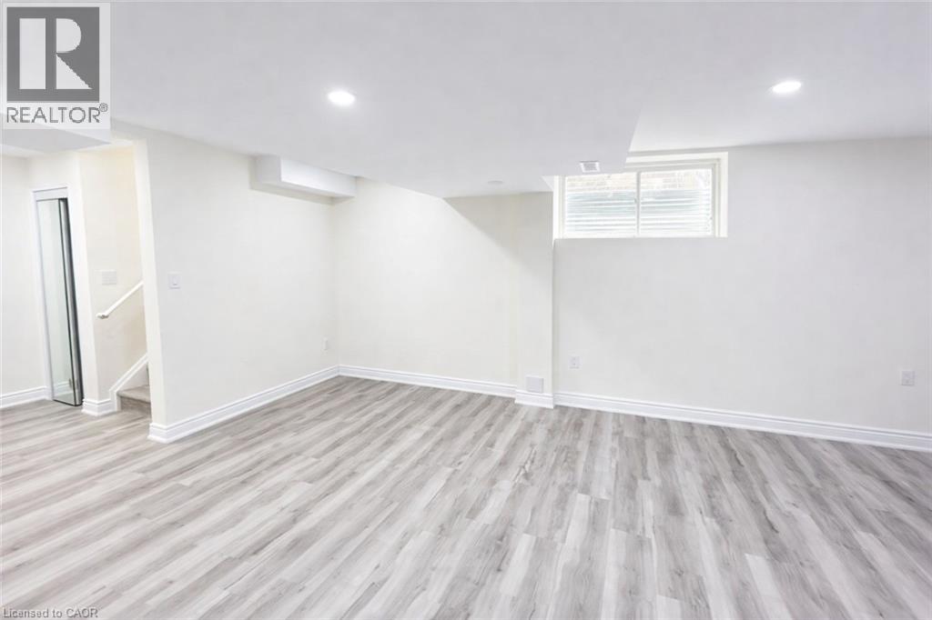 592 BLAIR CREEK Drive Unit# Basement, Kitchener, Ontario, N2P0E6 — Photo 4