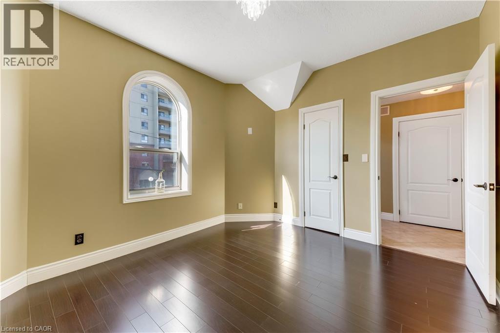 561 QUEEN Street S Unit# upper, Kitchener, Ontario, N2G1W9 — Photo 19