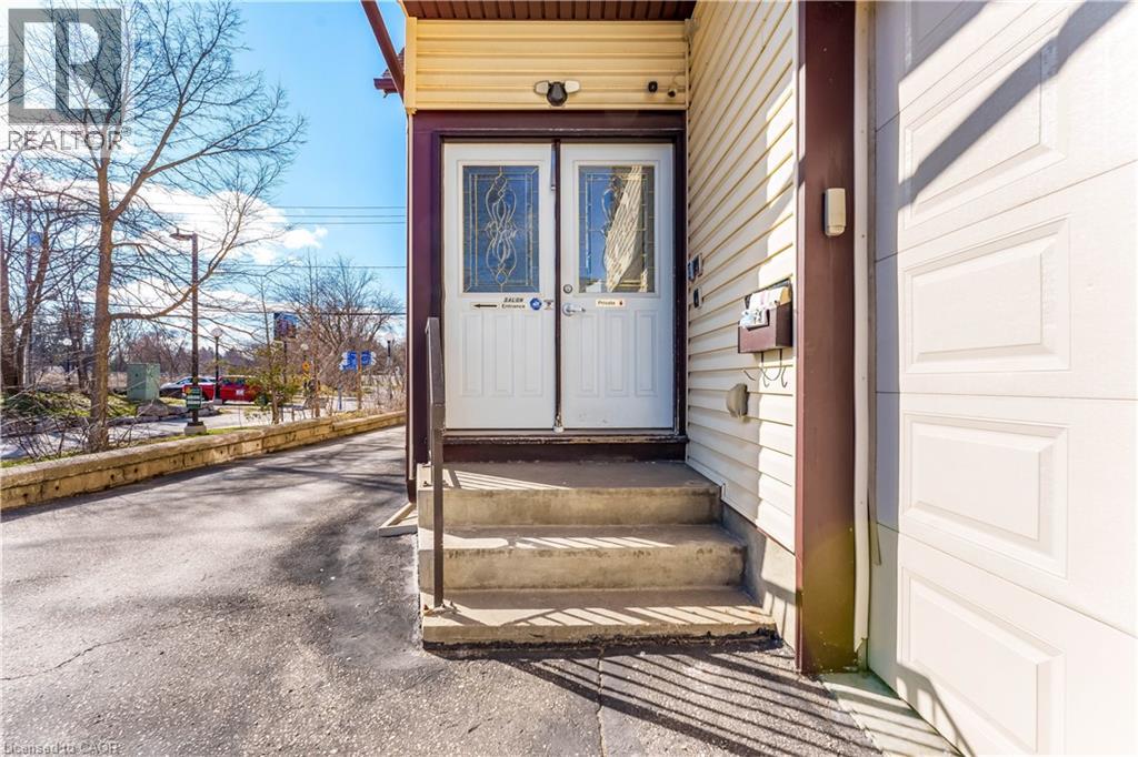 561 QUEEN Street S Unit# upper, Kitchener, Ontario, N2G1W9 — Photo 27