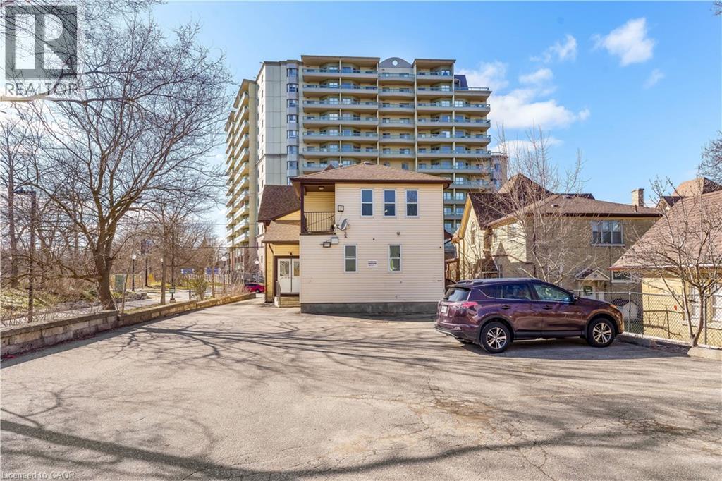561 QUEEN Street S Unit# upper, Kitchener, Ontario, N2G1W9 — Photo 28
