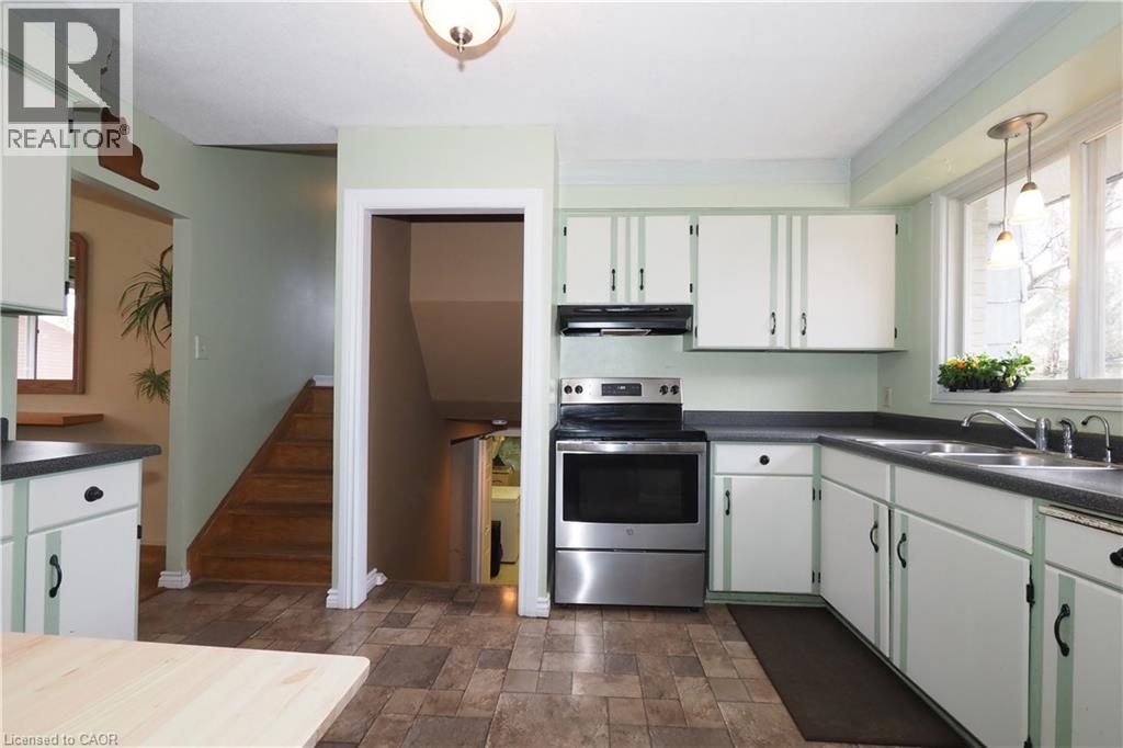 15 MOCKINGBIRD Drive, Elmira, Ontario, N3B1S9 — Photo 15