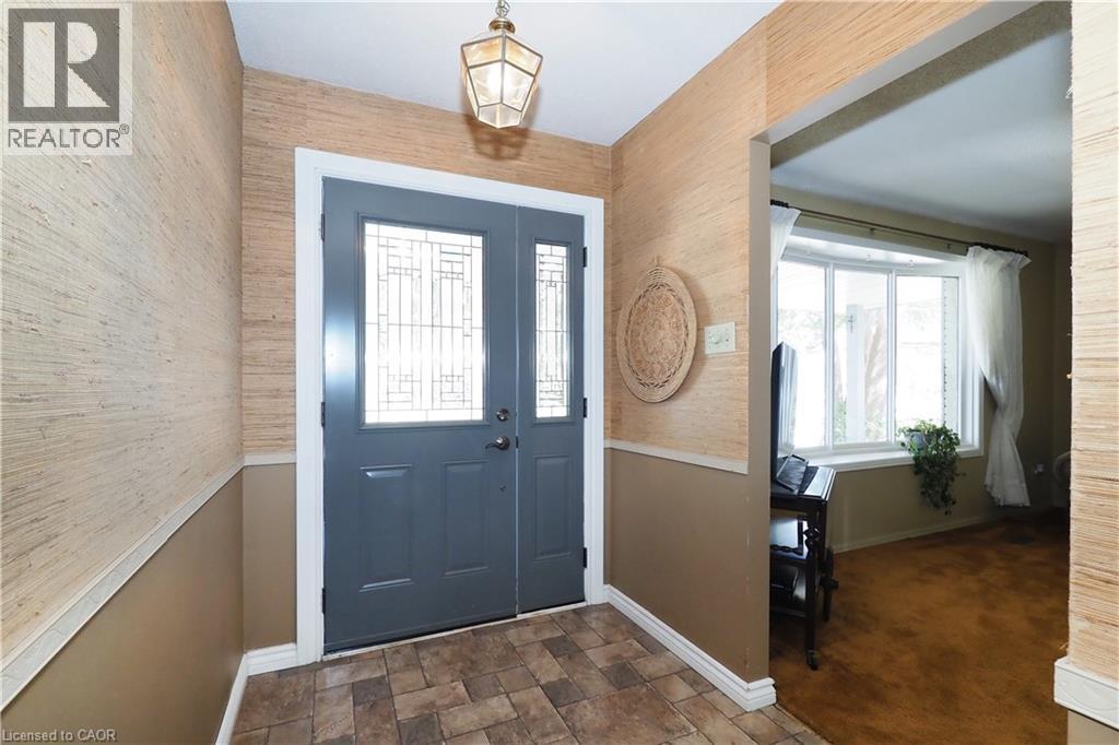 15 MOCKINGBIRD Drive, Elmira, Ontario, N3B1S9 — Photo 5