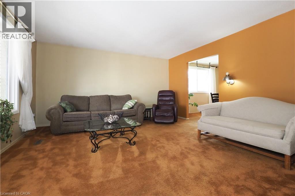 15 MOCKINGBIRD Drive, Elmira, Ontario, N3B1S9 — Photo 7