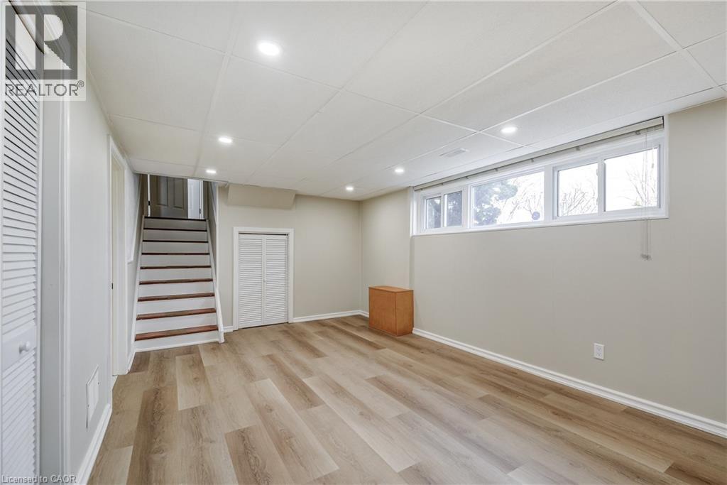 217 LAWNHURST Court, Hamilton, Ontario, L8V4R4 — Photo 27