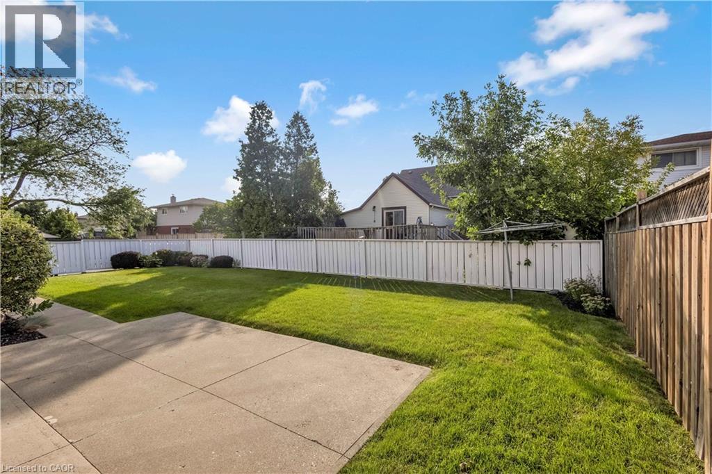 217 LAWNHURST Court, Hamilton, Ontario, L8V4R4 — Photo 40