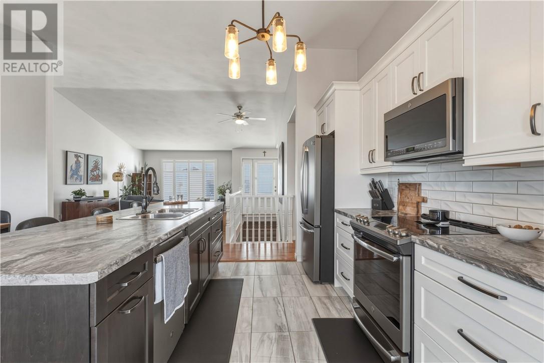 34 Mist Hollow, Sudbury, Ontario, P3E6L7 — Photo 10