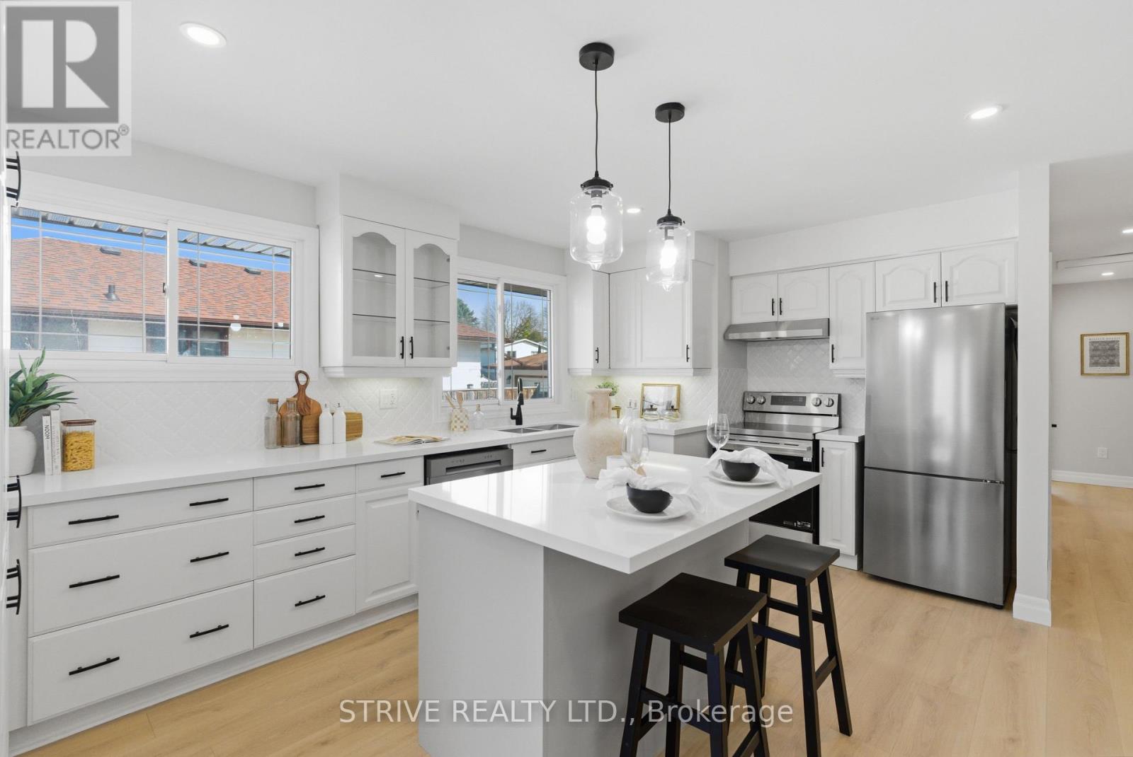 711 CENTRAL PARK BOULEVARD N, Oshawa (Centennial), Ontario, L1G6A8 — Photo 11