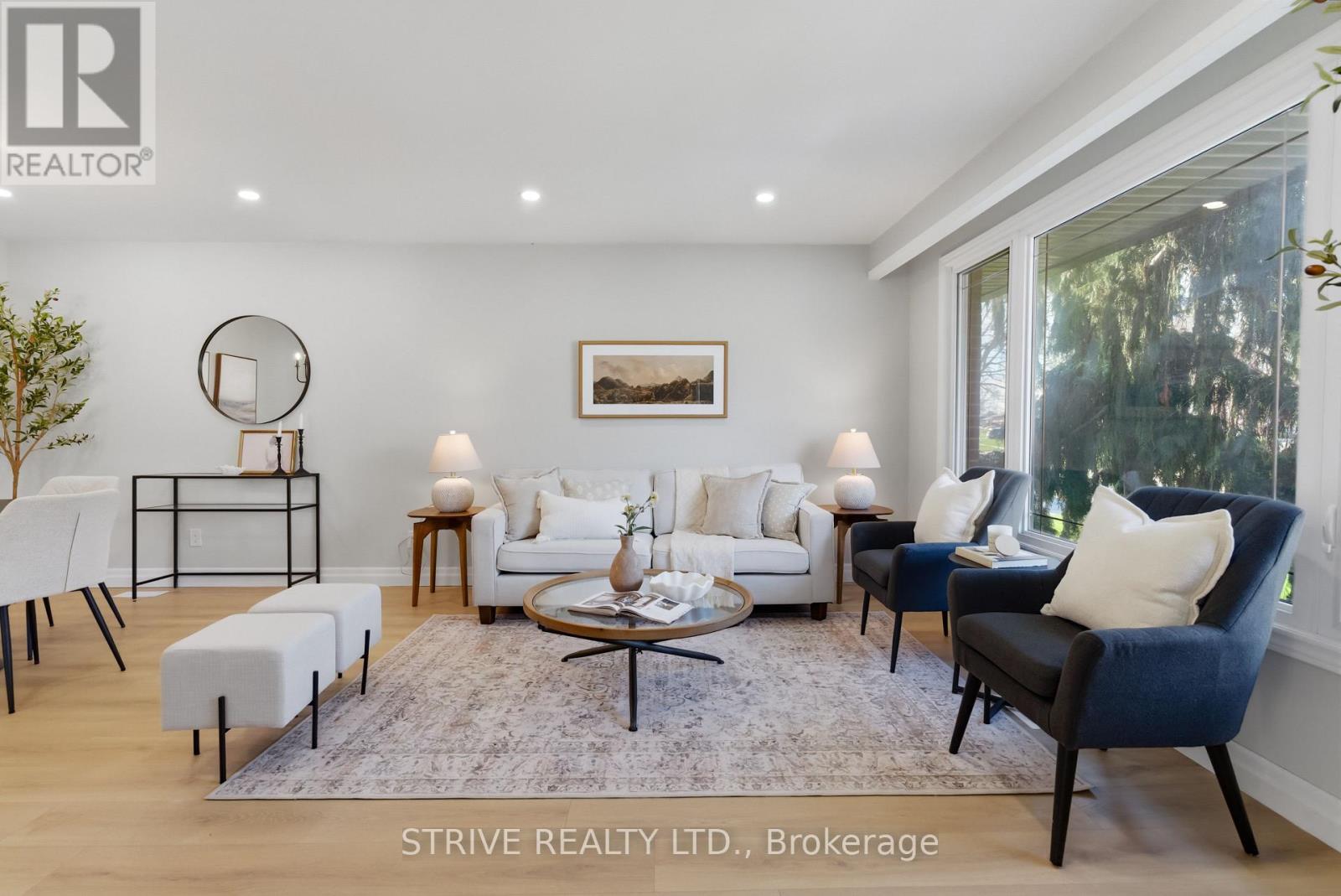 711 CENTRAL PARK BOULEVARD N, Oshawa (Centennial), Ontario, L1G6A8 — Photo 4