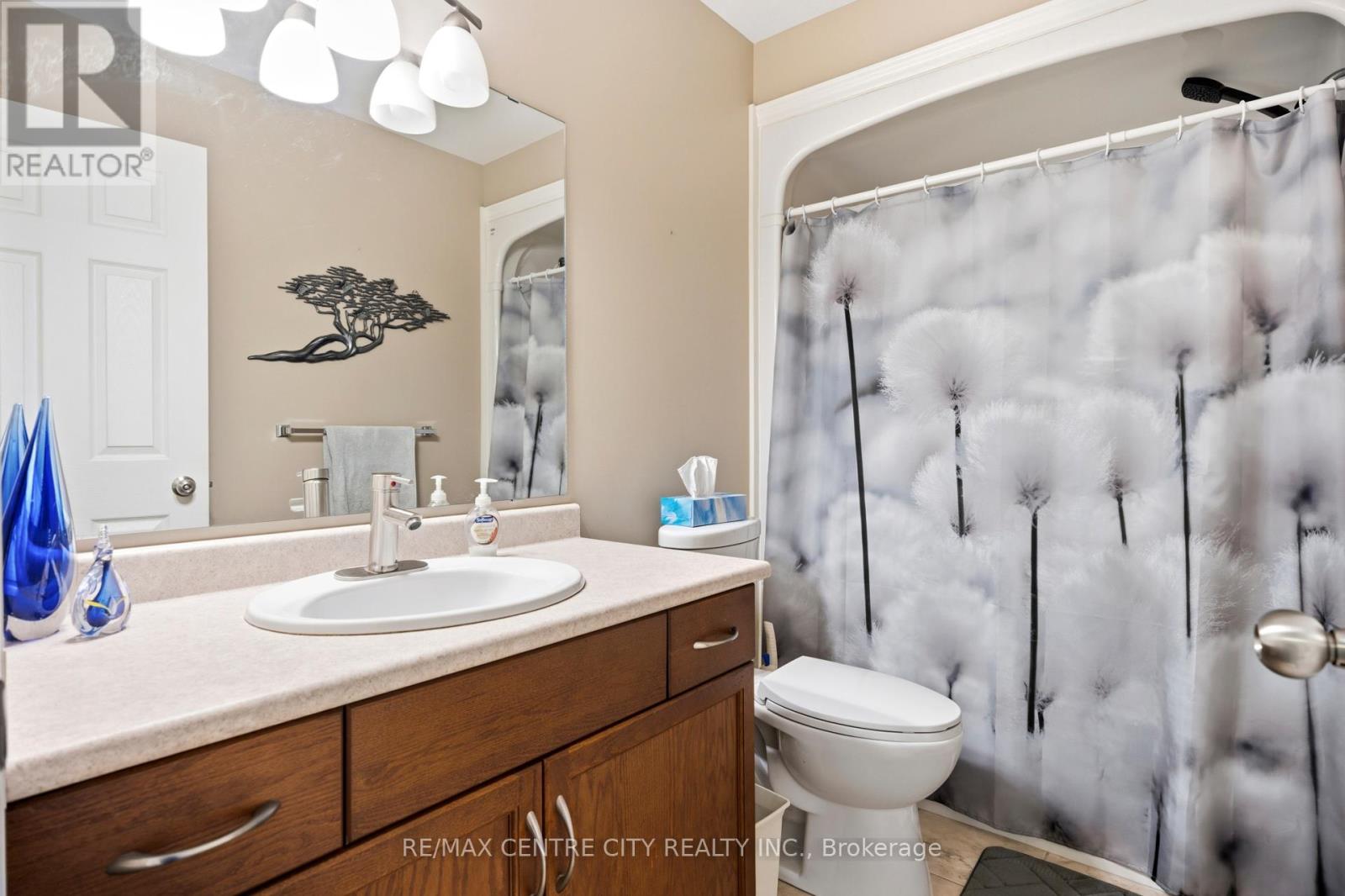 20 CHAMBERLAIN COURT, St. Thomas, Ontario, N5R0A4 — Photo 15