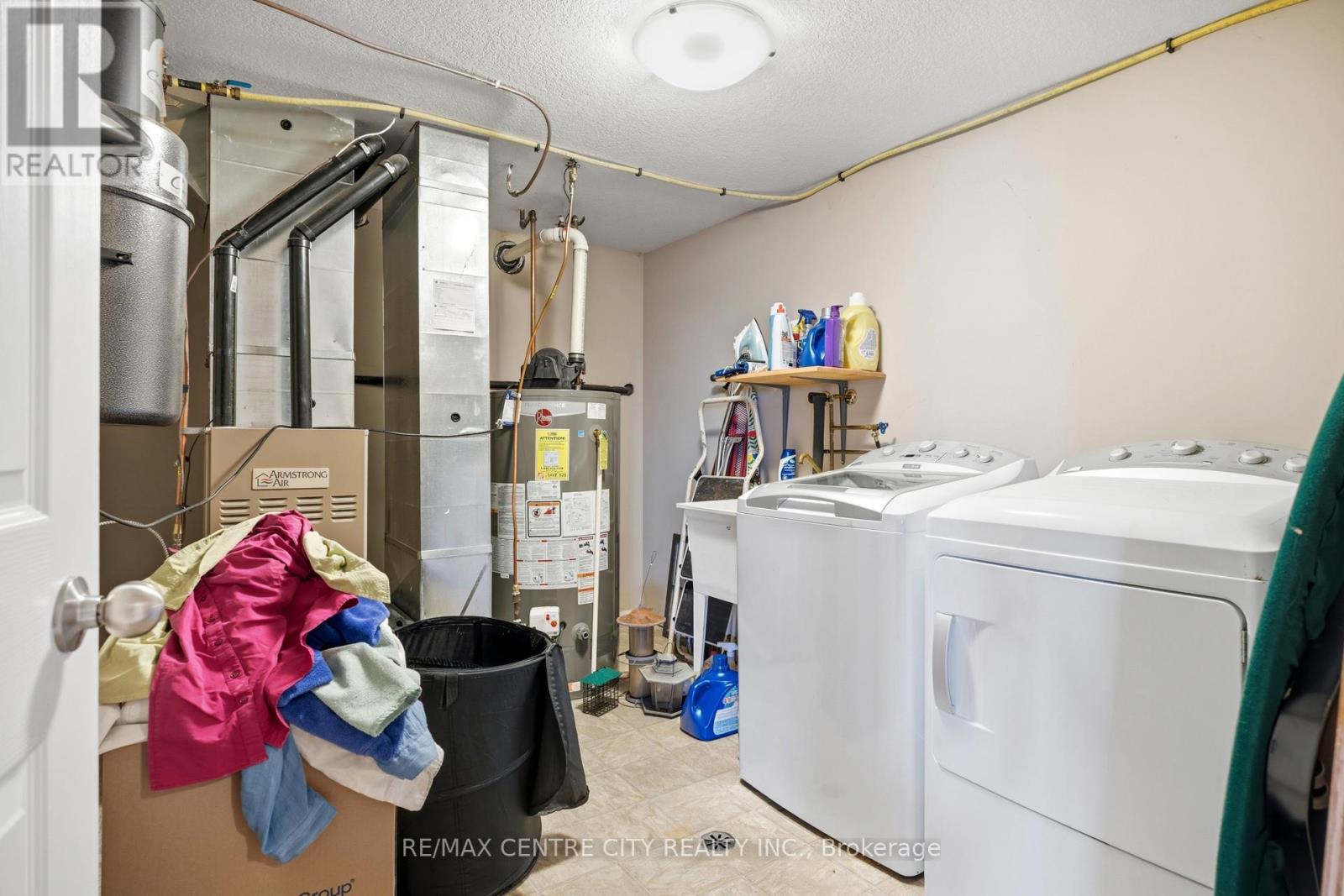 20 CHAMBERLAIN COURT, St. Thomas, Ontario, N5R0A4 — Photo 25