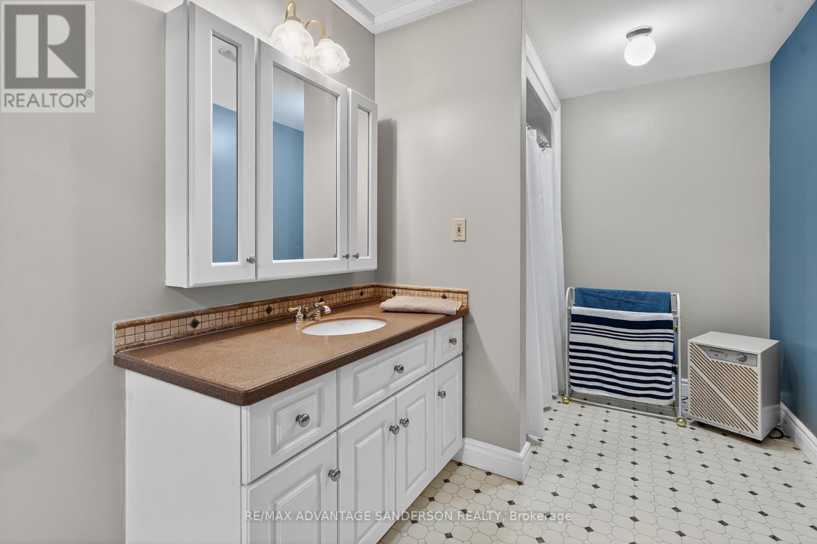 109 SALISBURY DRIVE, Middlesex Centre (Birr), Ontario, N0M1P0 — Photo 42