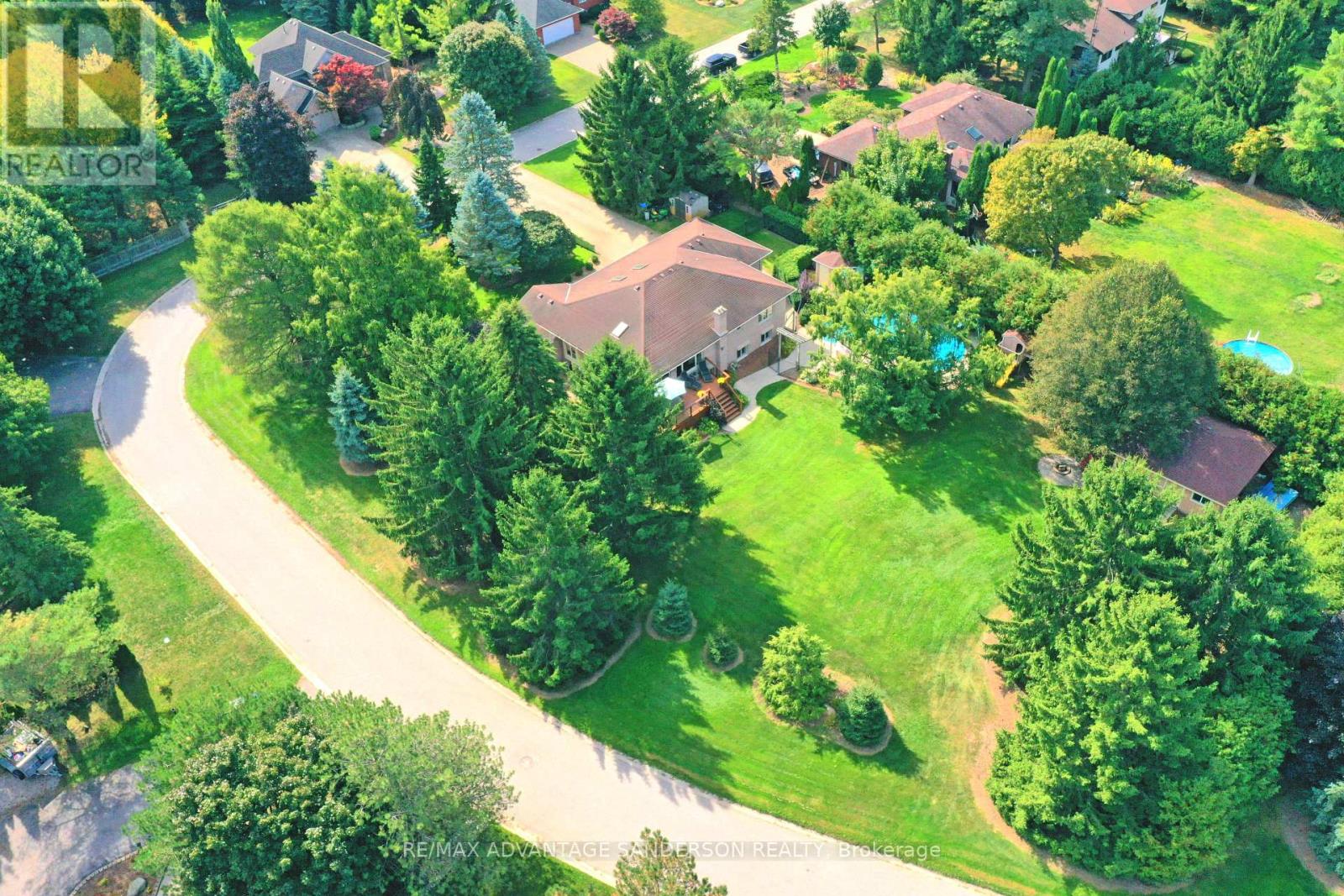 109 SALISBURY DRIVE, Middlesex Centre (Birr), Ontario, N0M1P0 — Photo 6