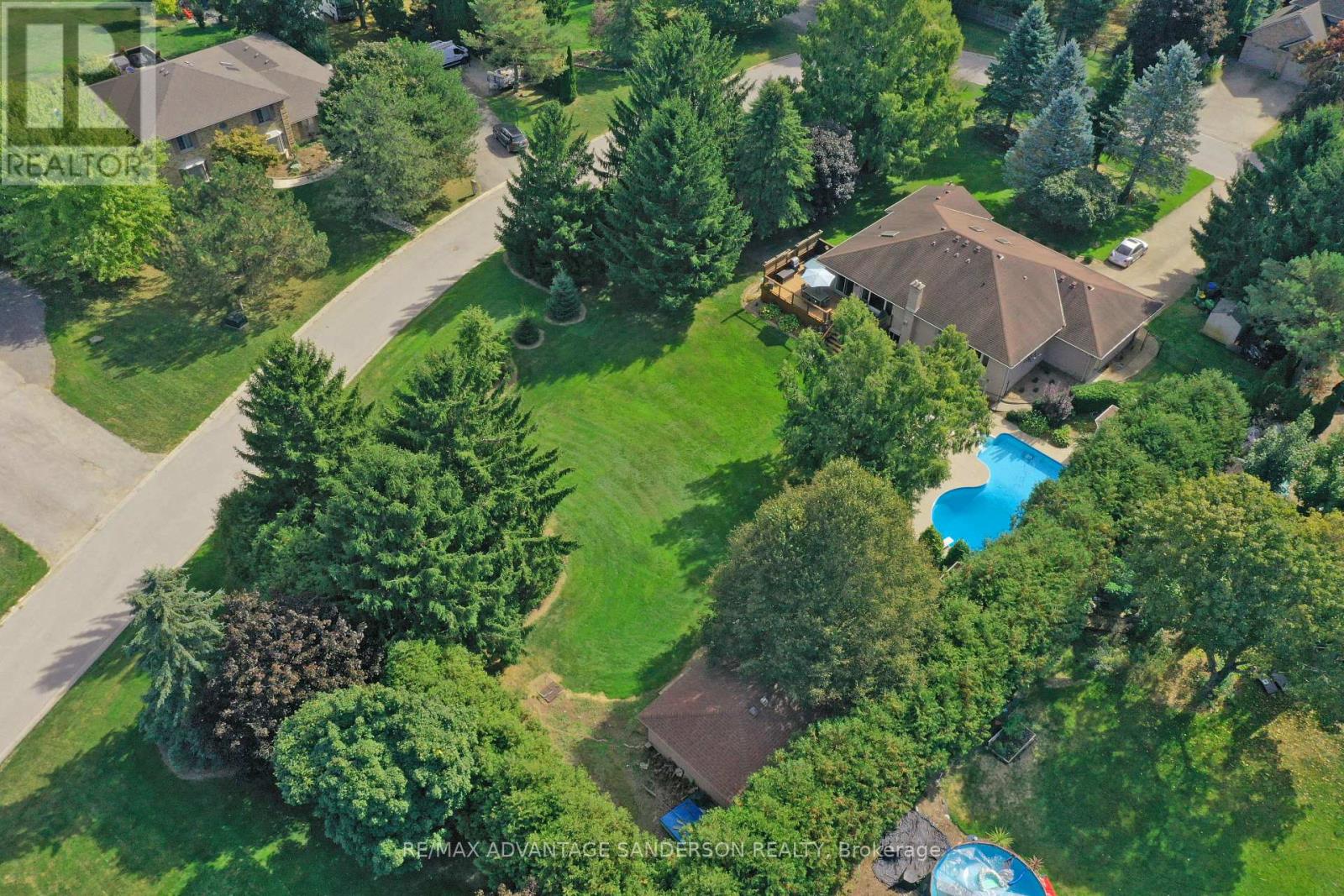 109 SALISBURY DRIVE, Middlesex Centre (Birr), Ontario, N0M1P0 — Photo 8