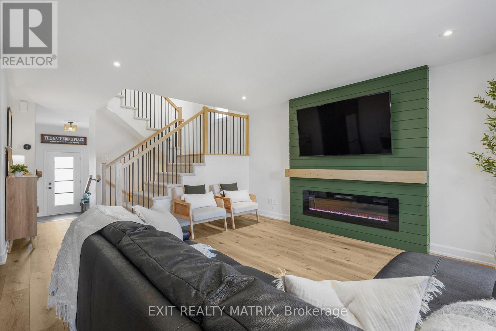 1200 MONTBLANC CRESCENT, Russell, Ontario, K0A1W0 — Photo 10