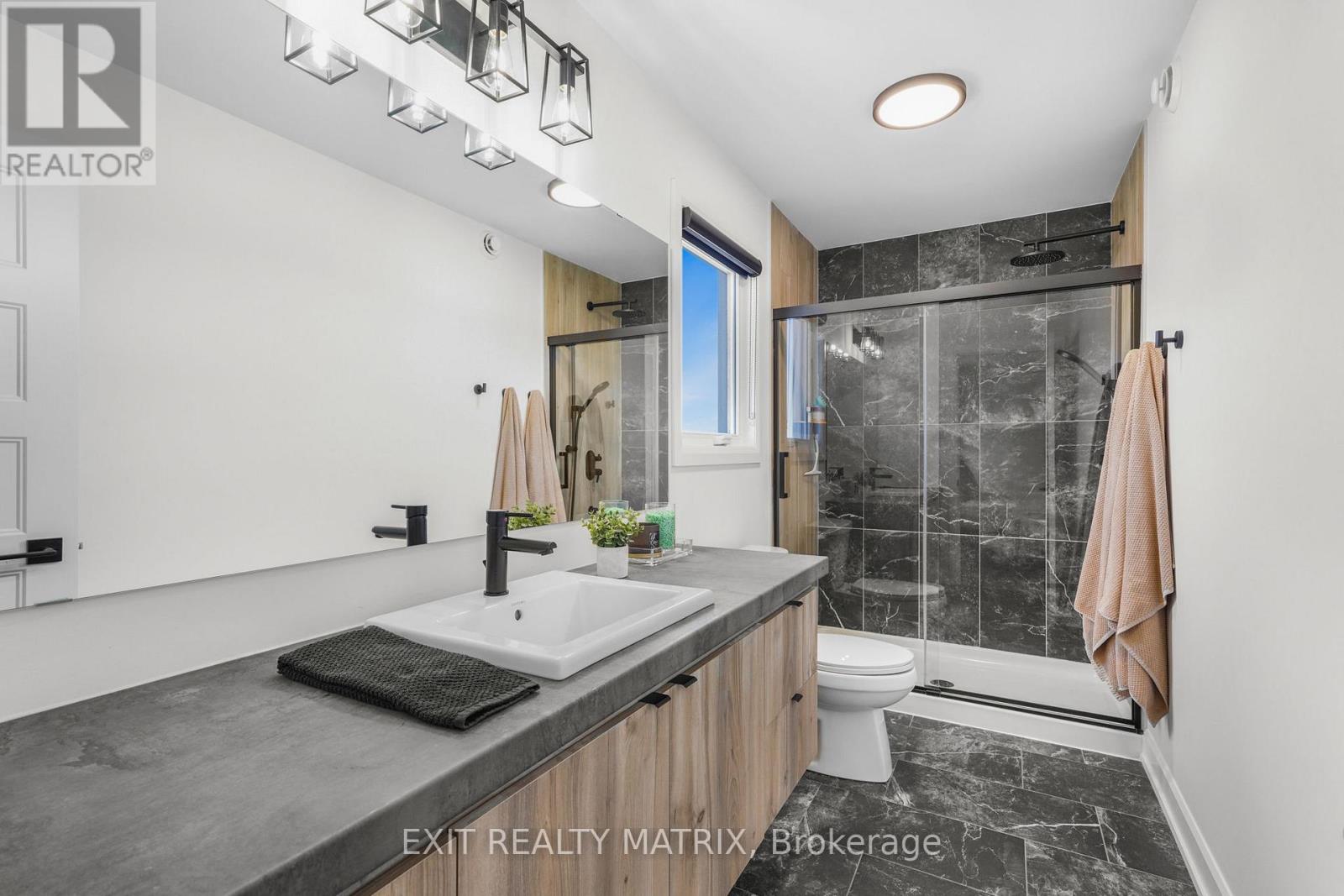 1200 MONTBLANC CRESCENT, Russell, Ontario, K0A1W0 — Photo 25