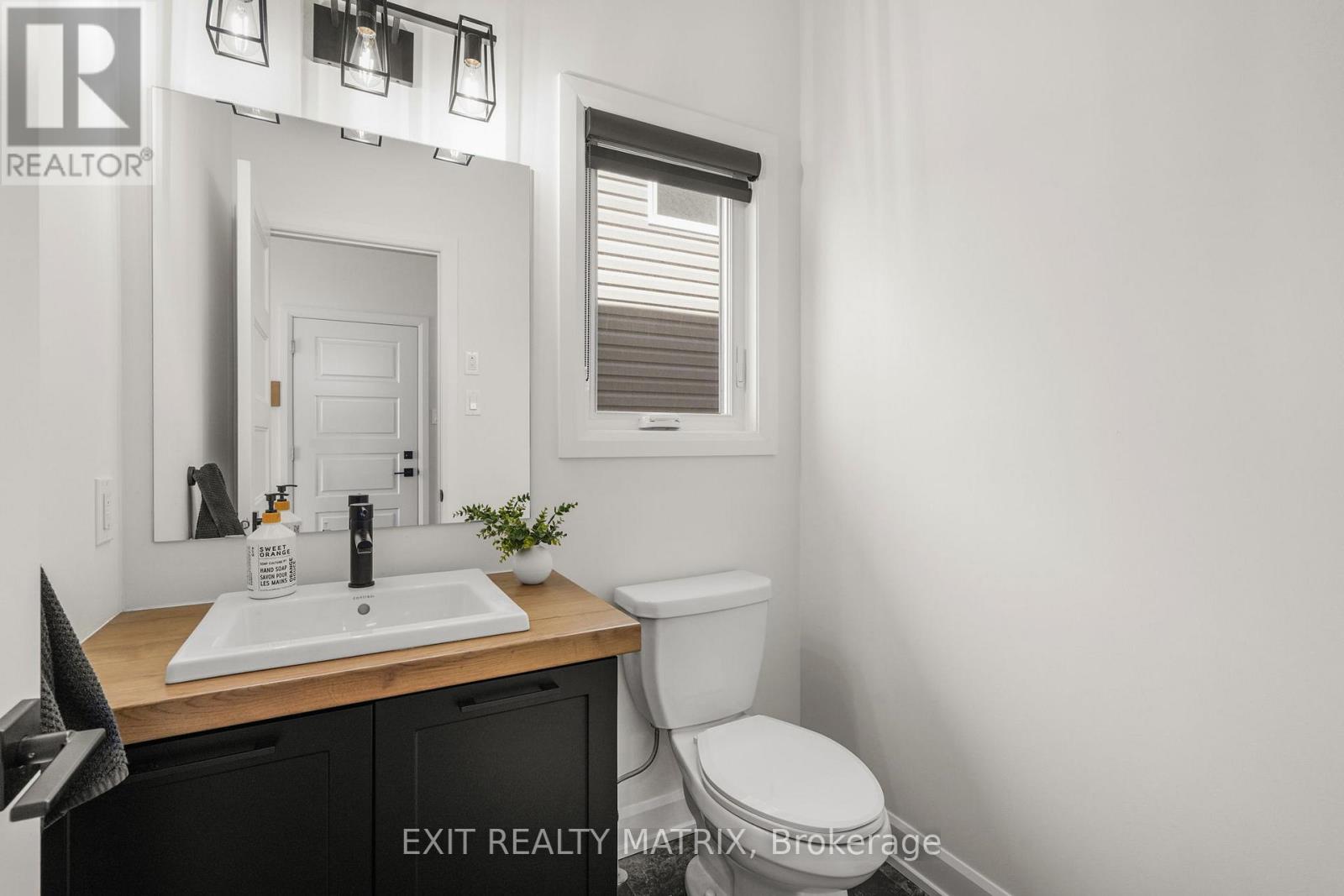 1200 MONTBLANC CRESCENT, Russell, Ontario, K0A1W0 — Photo 5