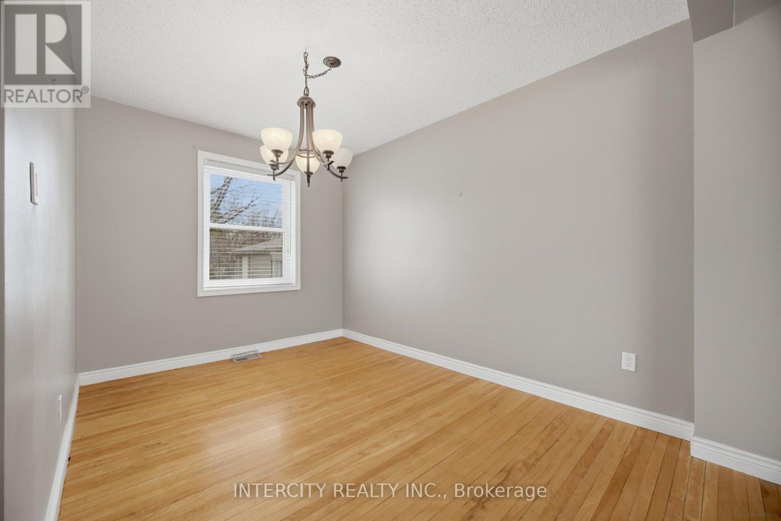 49 MCCAUL STREET, Brampton (Brampton North), Ontario, L6V1J1 — Photo 14