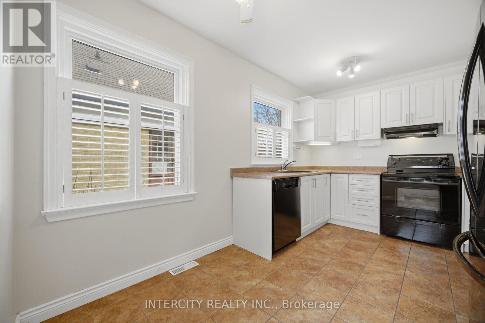 49 MCCAUL STREET, Brampton (Brampton North), Ontario, L6V1J1 — Photo 19