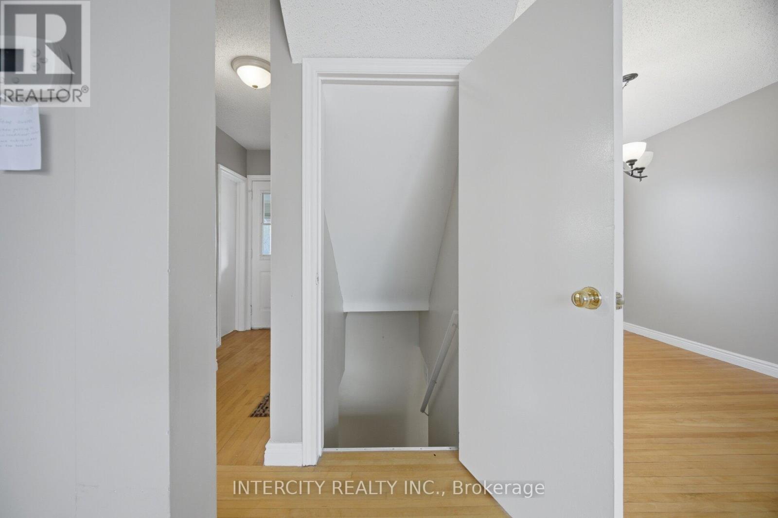 49 MCCAUL STREET, Brampton (Brampton North), Ontario, L6V1J1 — Photo 28