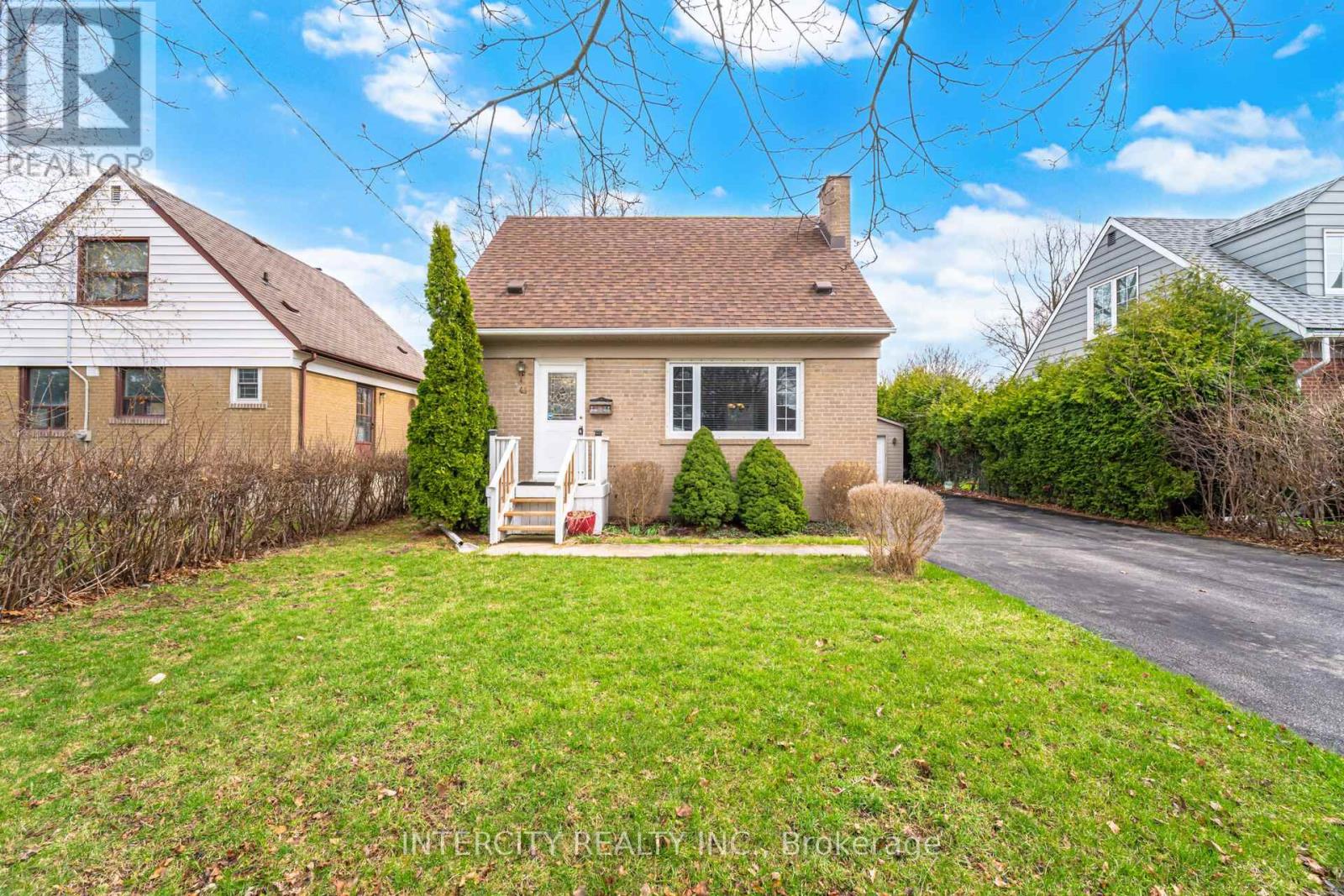 49 MCCAUL STREET, Brampton (Brampton North), Ontario, L6V1J1 — Photo 3