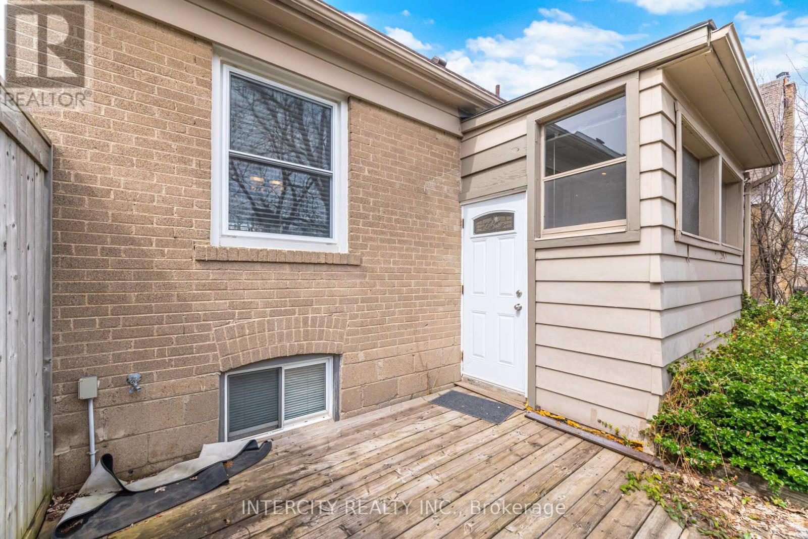 49 MCCAUL STREET, Brampton (Brampton North), Ontario, L6V1J1 — Photo 40