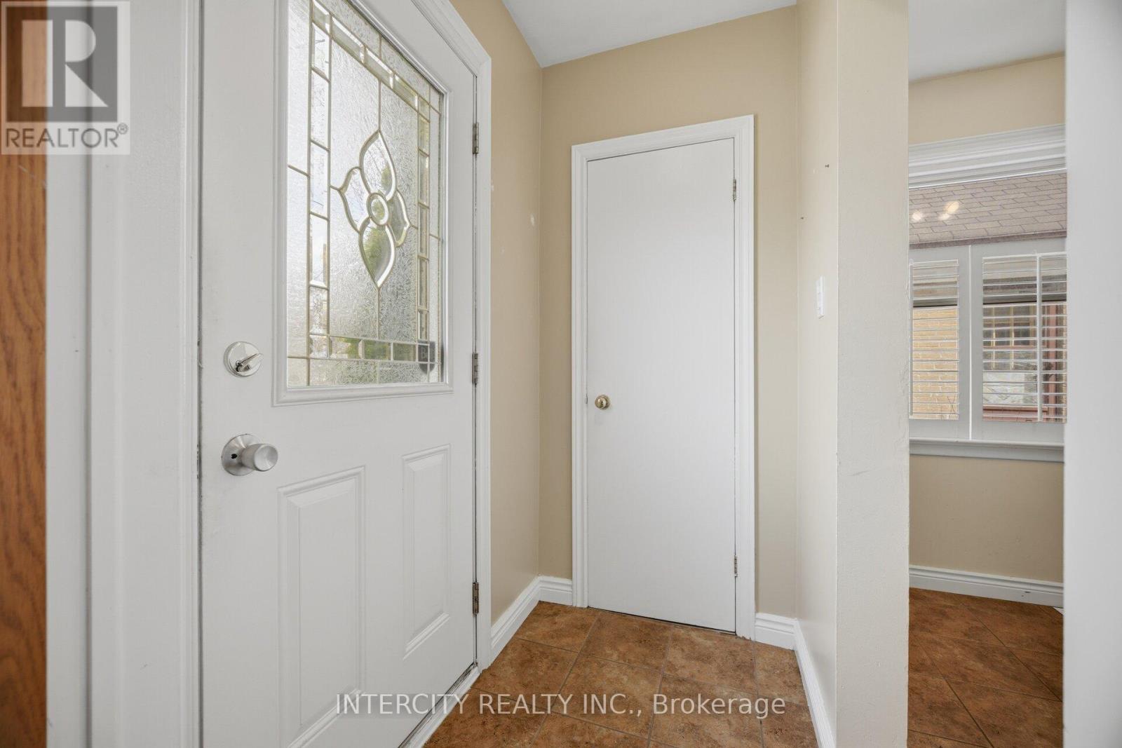 49 MCCAUL STREET, Brampton (Brampton North), Ontario, L6V1J1 — Photo 7