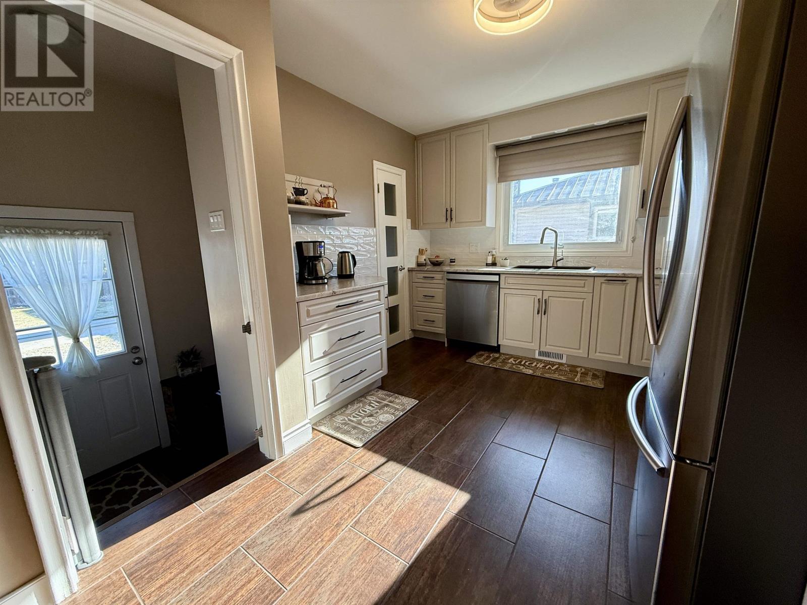 2641 Begin PL, Thunder Bay, Ontario, P7E5L9 — Photo 6