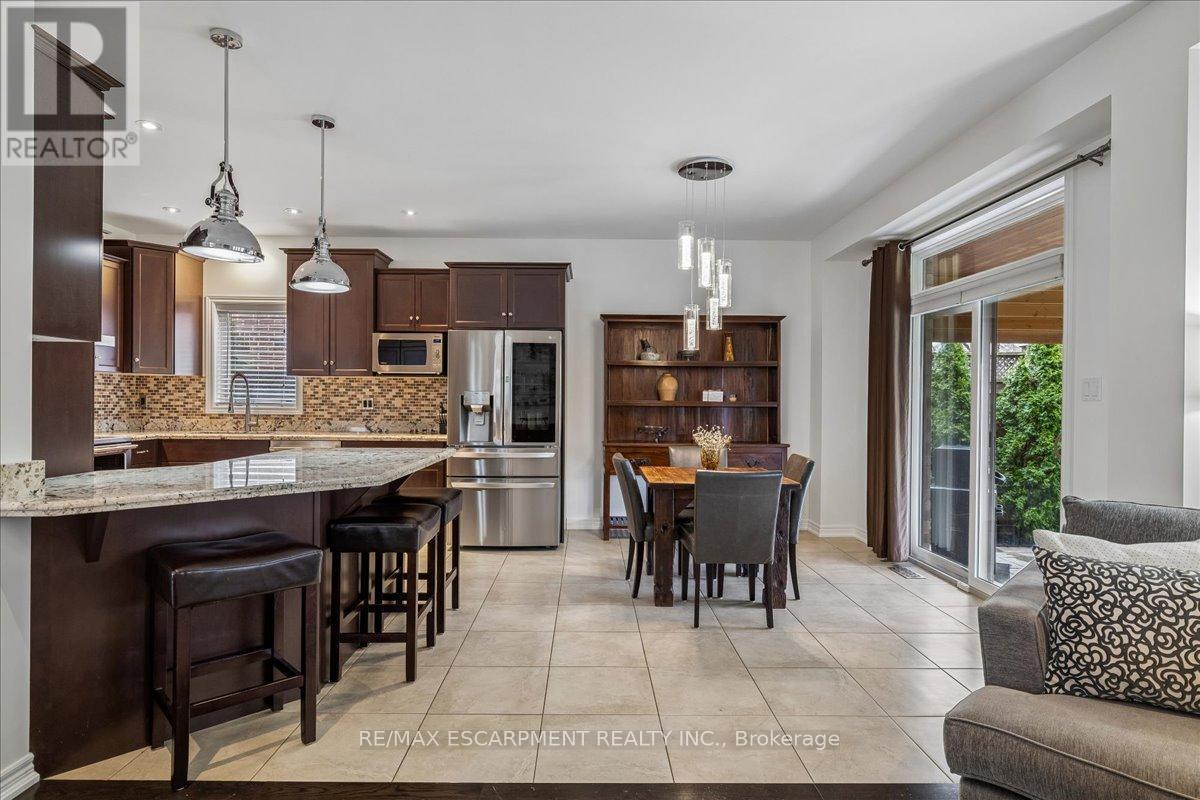 204 VINTON ROAD, Hamilton (Meadowlands), Ontario, L9K0G8 — Photo 14