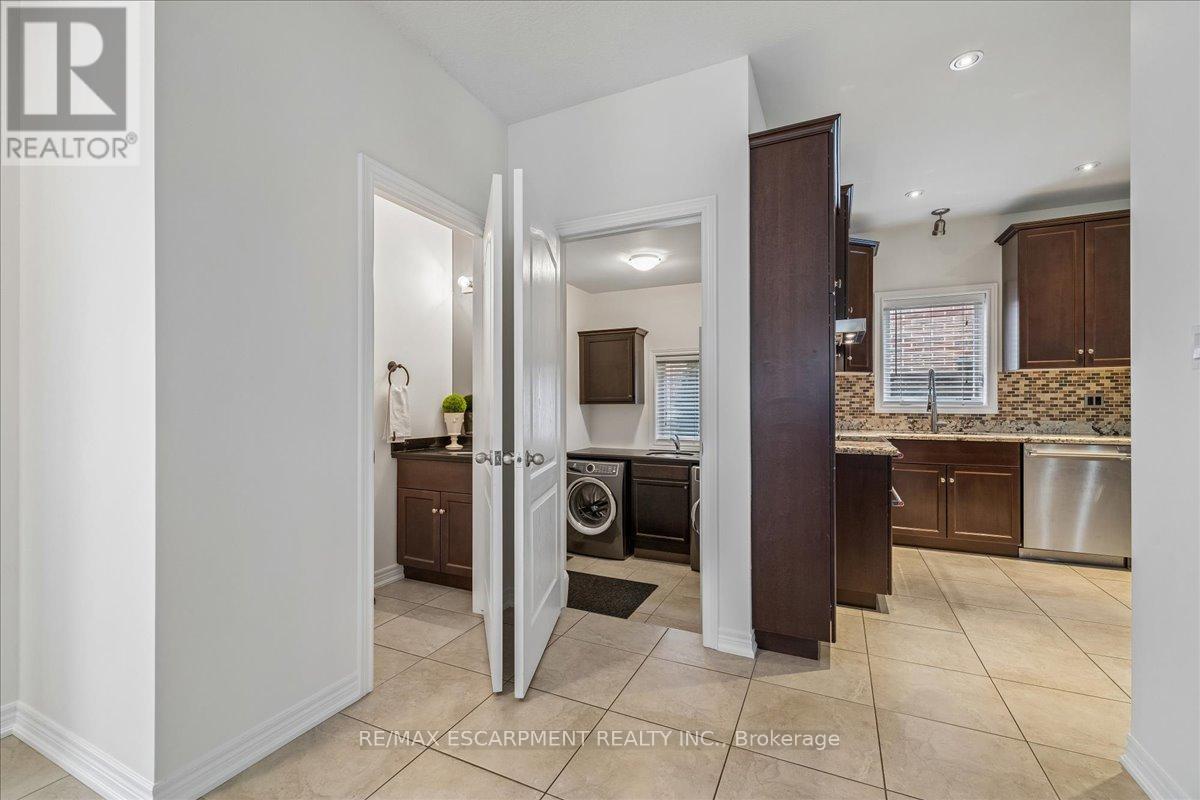 204 VINTON ROAD, Hamilton (Meadowlands), Ontario, L9K0G8 — Photo 20