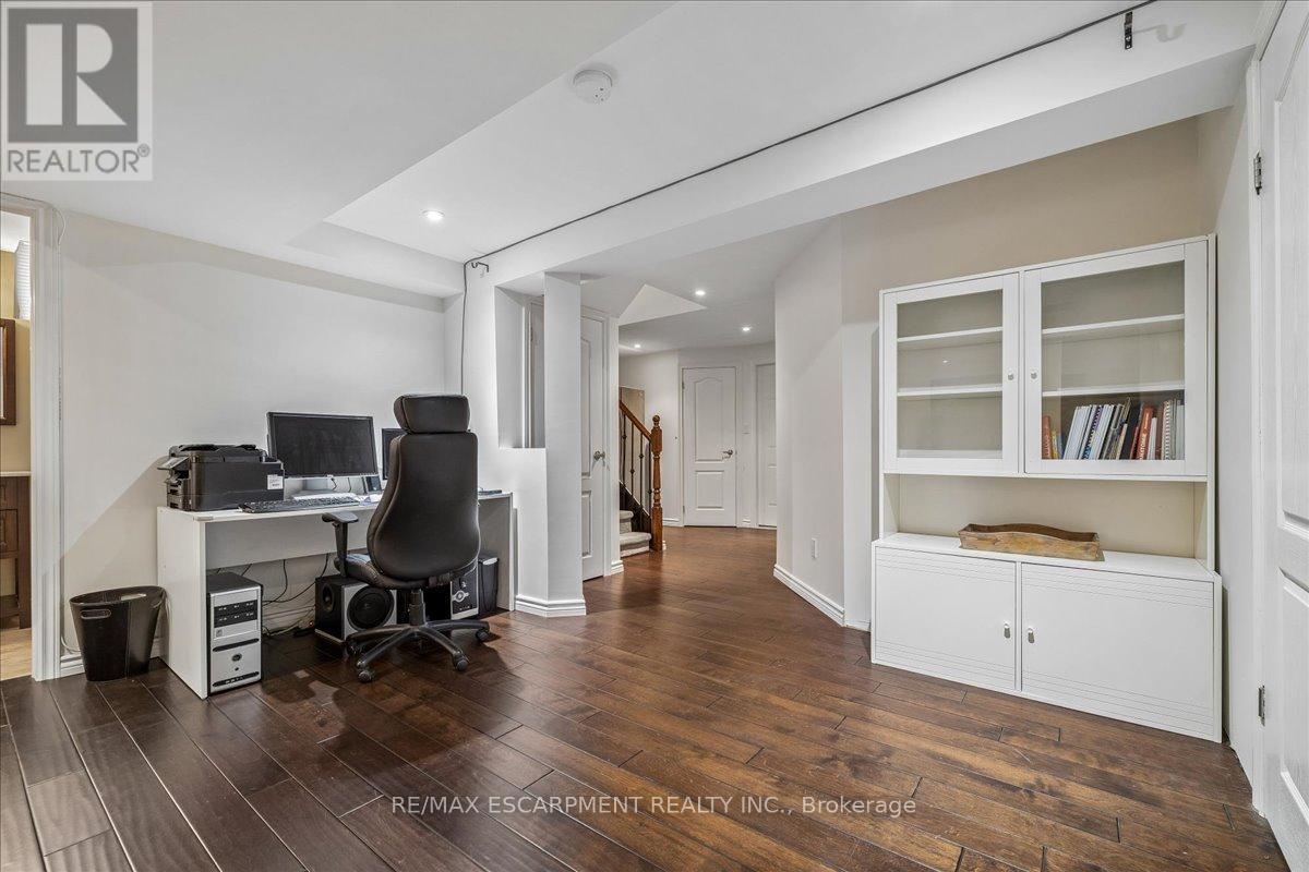 204 VINTON ROAD, Hamilton (Meadowlands), Ontario, L9K0G8 — Photo 37