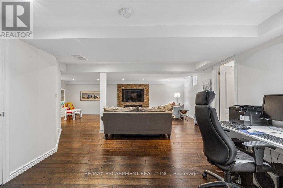 204 VINTON ROAD, Hamilton (Meadowlands), Ontario, L9K0G8 — Photo 38