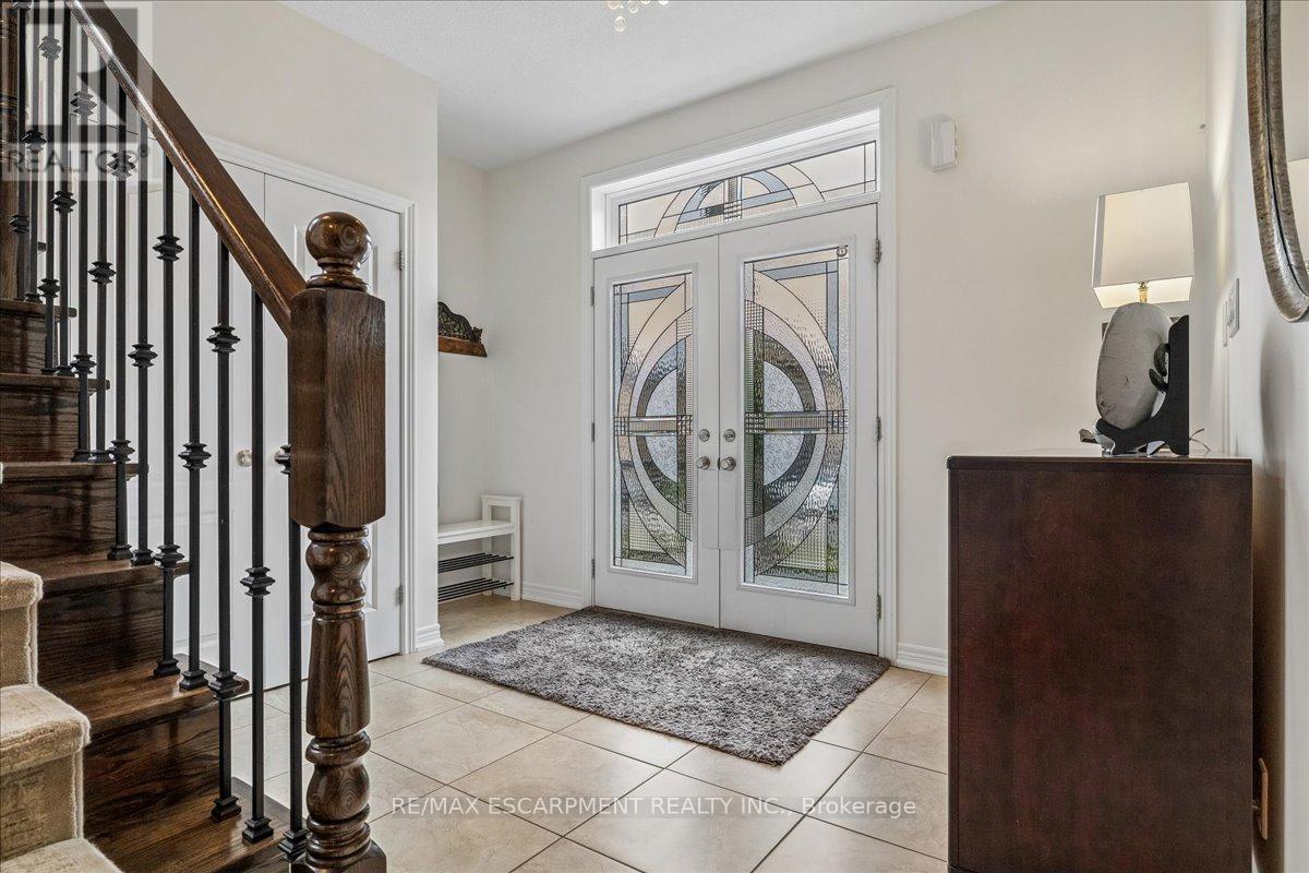 204 VINTON ROAD, Hamilton (Meadowlands), Ontario, L9K0G8 — Photo 7