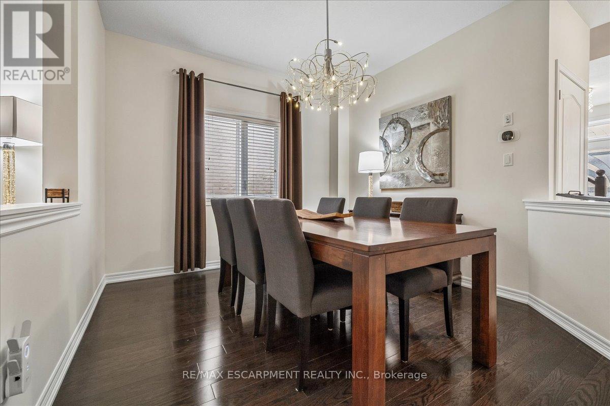 204 VINTON ROAD, Hamilton (Meadowlands), Ontario, L9K0G8 — Photo 8