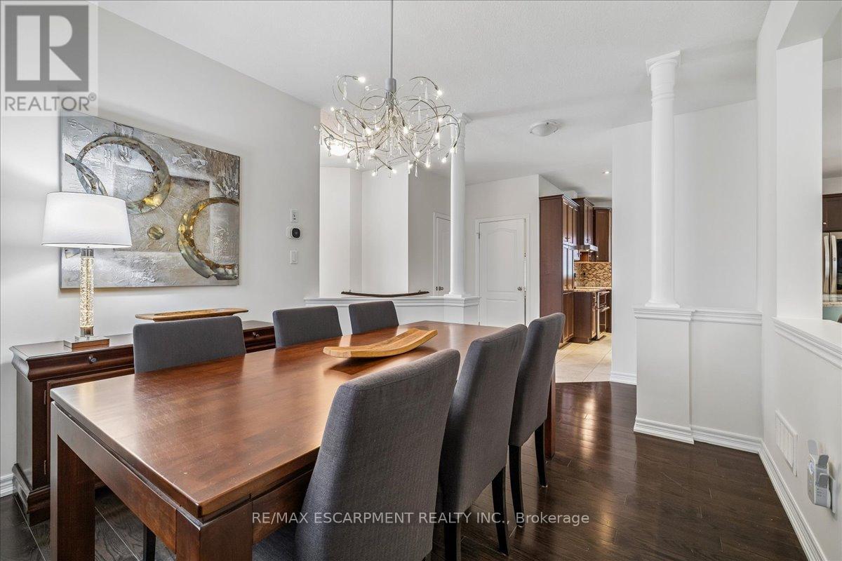 204 VINTON ROAD, Hamilton (Meadowlands), Ontario, L9K0G8 — Photo 9