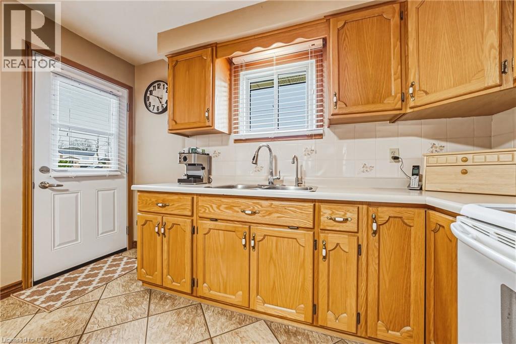 117 STONYBURN Crescent, Cambridge, Ontario, N1R7X2 — Photo 11