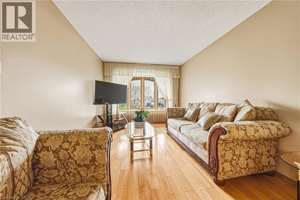 117 STONYBURN Crescent, Cambridge, Ontario, N1R7X2 — Photo 12