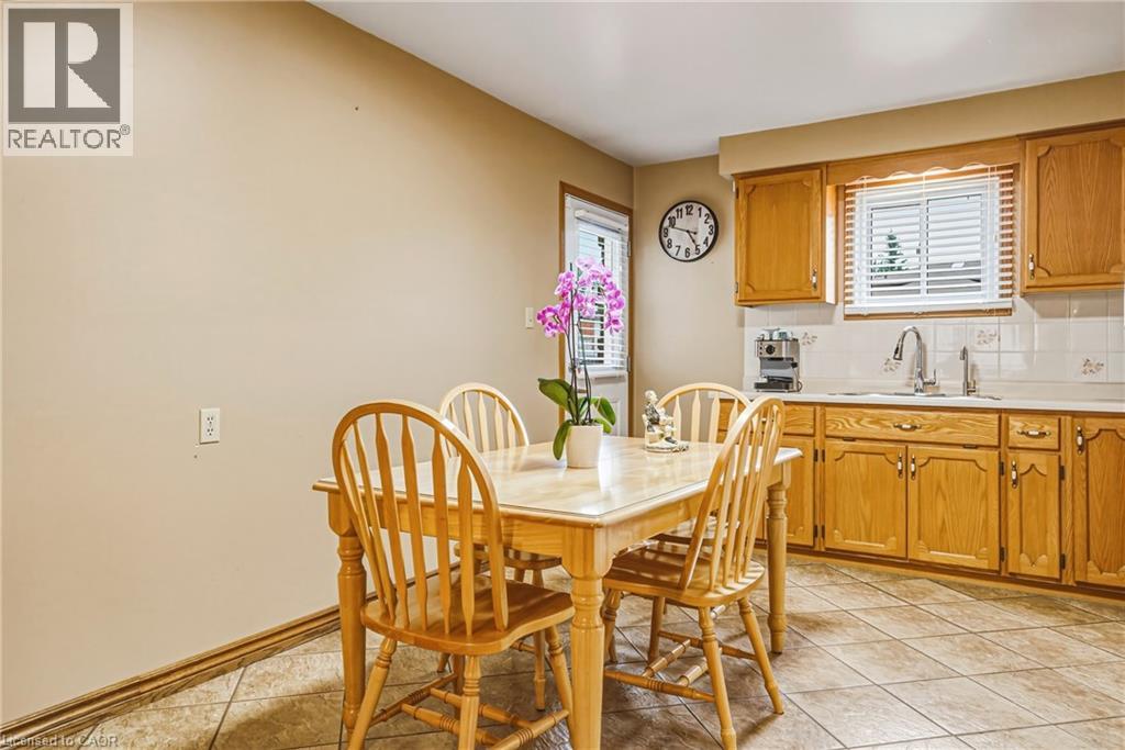 117 STONYBURN Crescent, Cambridge, Ontario, N1R7X2 — Photo 8