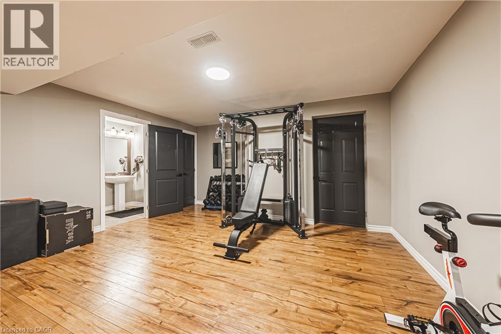 35 GRETI Drive, Hamilton, Ontario, L9B0C9 — Photo 32