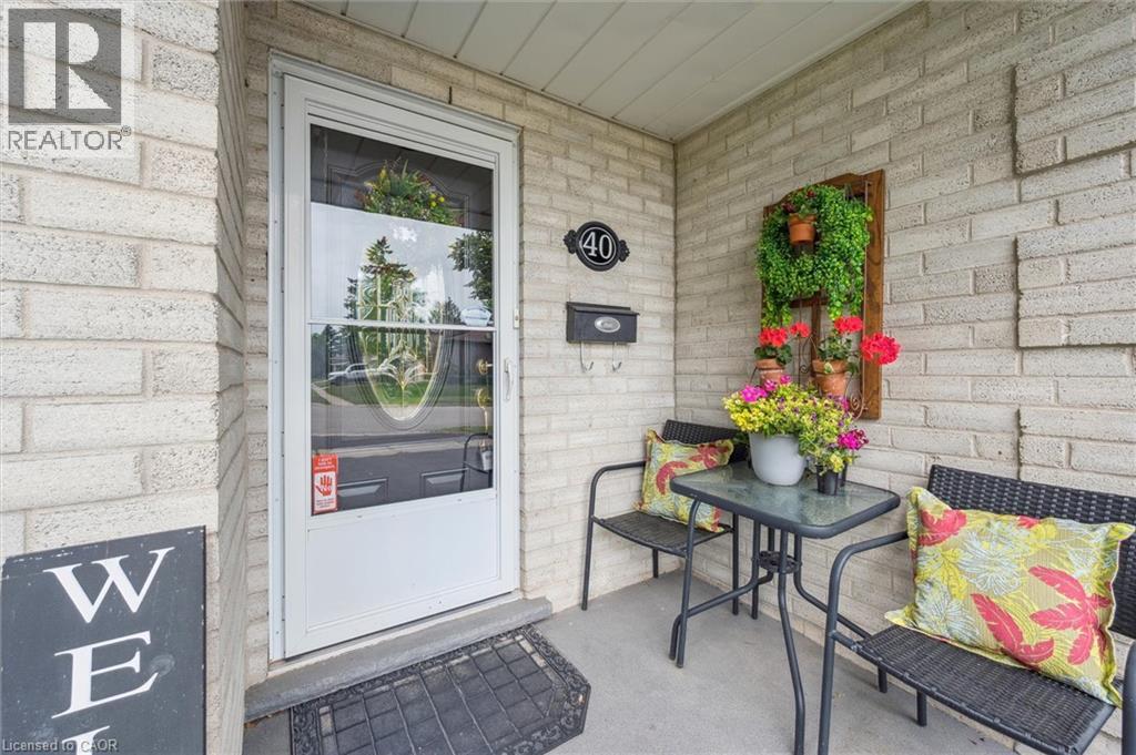 40 ABELES Avenue, Paris, Ontario, N3L3N9 — Photo 3